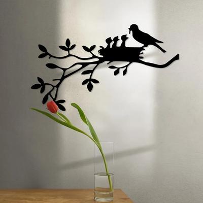 Baum auf Ästen mit Vogelhäuschen, Eisenhandwerk, elegante Innen- und Außendekoration, perfekt für Schlafzimmer und Wanddekoration im Freien