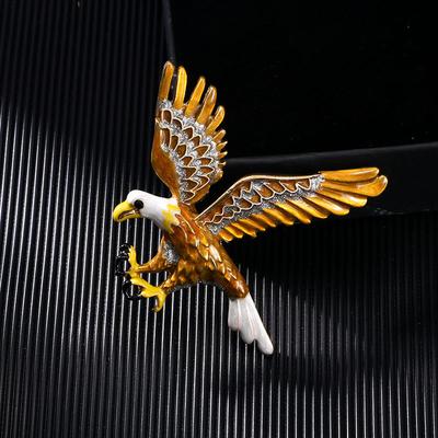European and American Fashion Temperament, High-end Retro Eagle Brooch, New Cute Animal Gold Bird Brooch, Chest Flower