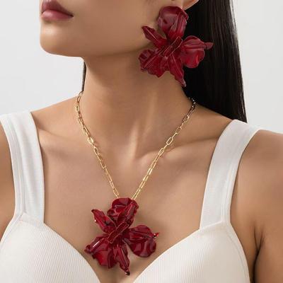 European & American Floral Stud Earrings & Necklace Set - Trendy Cold Style for Women