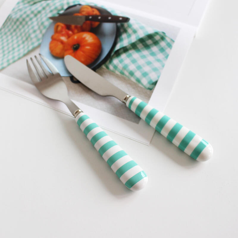 Retro Pattern Dessert Cutlery / Mint Stripe