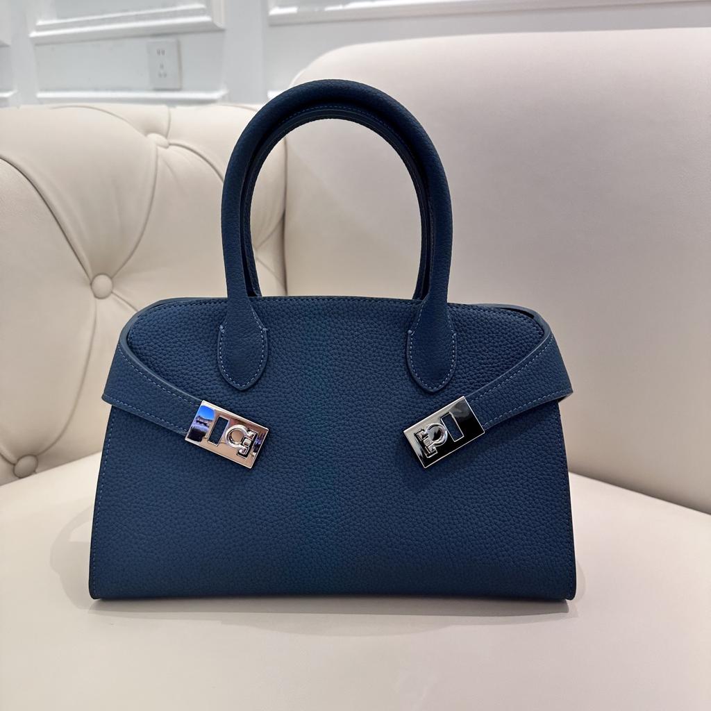 Nouveau Style * Polyvalent Haut de Gamme 2025 Sacs pour Femmes Grande Capacité Sac Mode Sac Cabas Décontracté Grand Sac