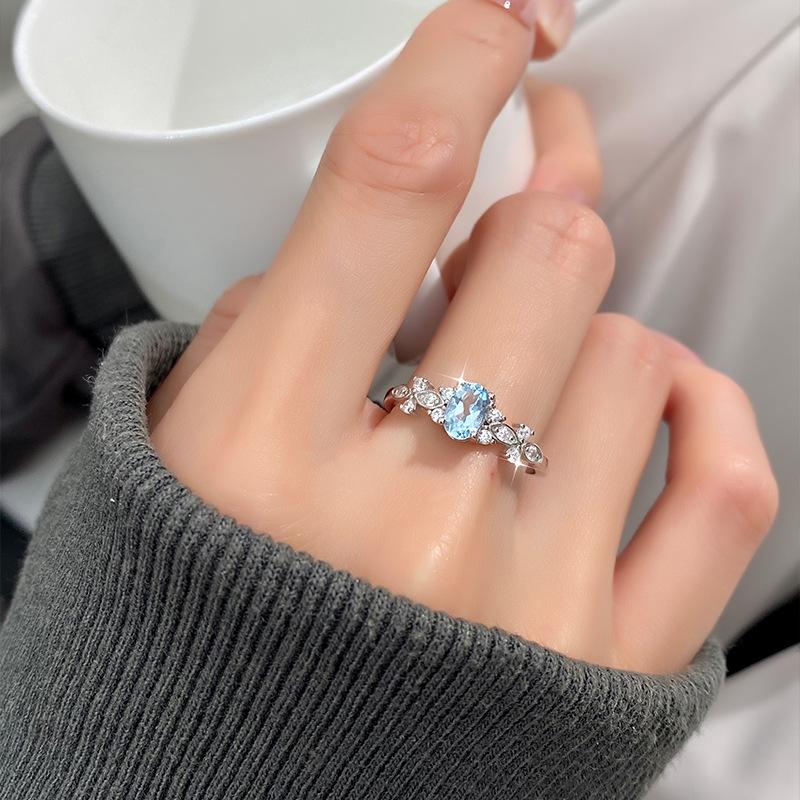 Europe, America, Fashion Natural Stone Pigeon Egg Jewelry S925 Sterling Silver Ring Women's Leaf Design Premium Ring Women's