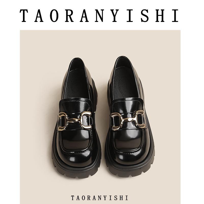 Women's new metal buckle single shoes platform patent leather lazy two wear casual small leather shoes, small size