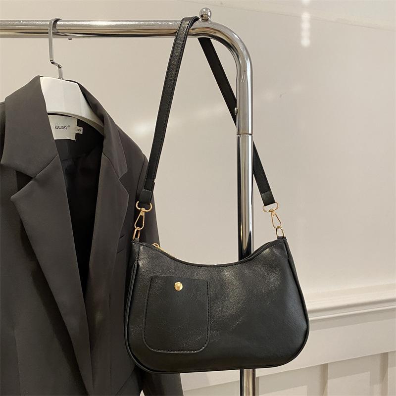 Texture niche simple shoulder armpit bag women's bag trendy versatile women's versatile crescent bag