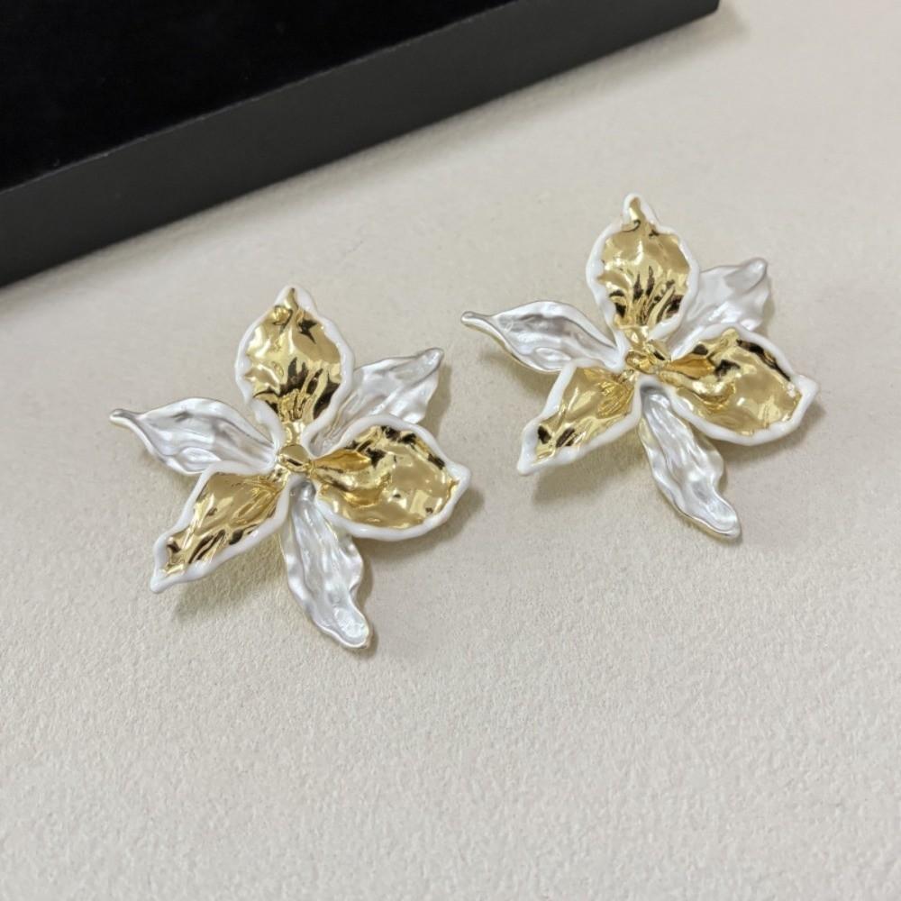 1 pair Luxury Enamel Iris Earrings Zinc Zinc Alloy Metal Flower Ear Studs Golden and Silver Earrings  Banquet
