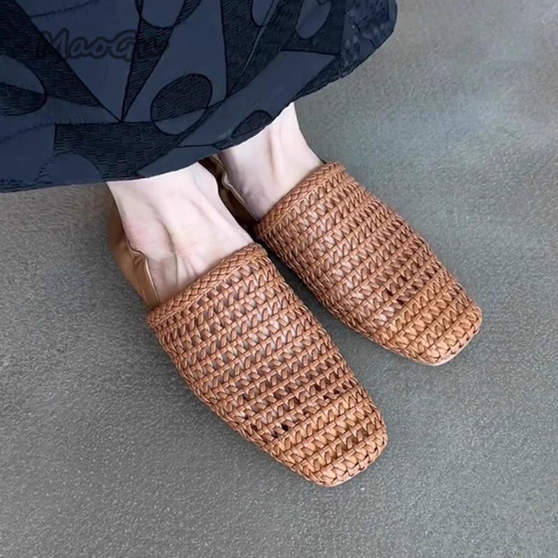 Fashion Soft Sole Women's Summer Slip on Loafers Hollow Breathable Square Toe Low Heel Sandals Size35 40 Office Ladies Shoes Sandalias