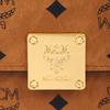 MCM Aren Visetos Klassisches Muster Messing Namensschild Kunstleder Geldbörse Umhängetasche Große Damen Taschen Brandy MYLFATA01CO001