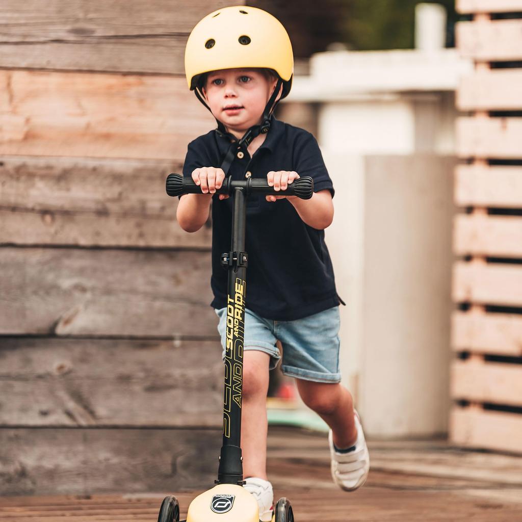 Scoot & Ride Highway Kick 3 LED Lemon Kids' Scooter, Kickboard, Tricycle [Authentic Japanese Product Warranty] 96358