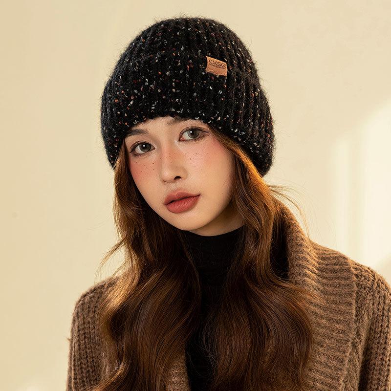 Small leather label dot knitted warm hat women's winter pullover ear protection cycling hat outdoor knitted straight hat