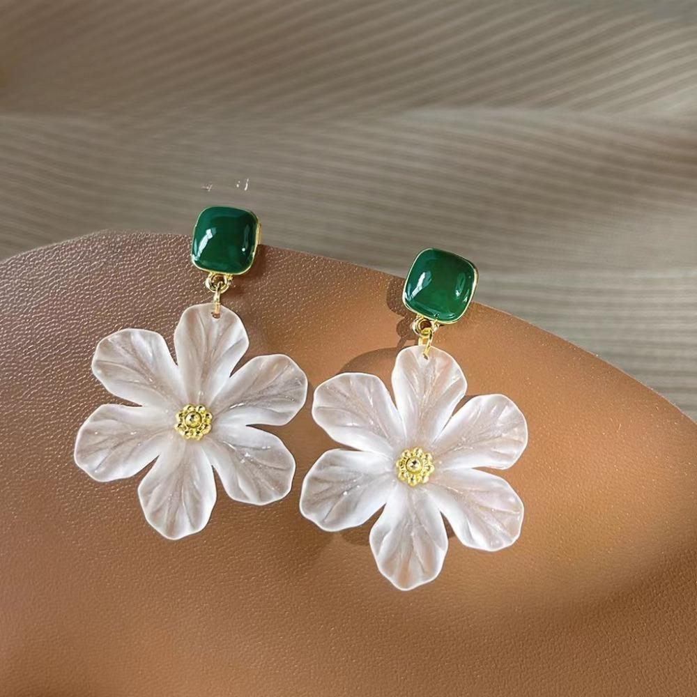 Sweet Romantic White Stereo Five Petals Flower Pendant Green Drip Glaze Square Dangle Earrings for Women Fashion Retro Jewelry