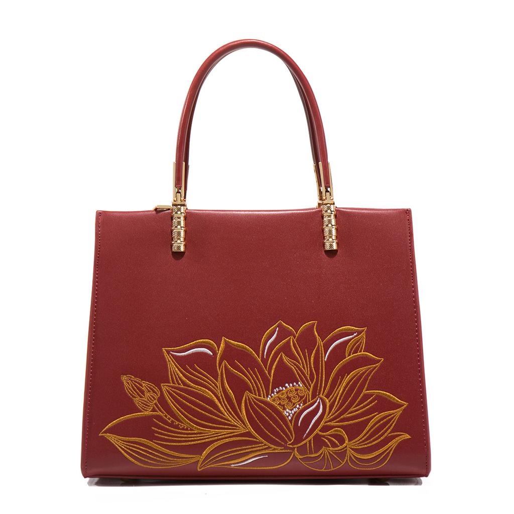 New Chinese-style embroidered red bag, bridal wedding bag, high-end crossbody handbag for middle-aged women and mothers