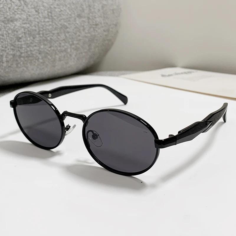 Retro 90S Oval Metal Frame Sunglasses For Women Men Brand Design Trend Travel Light Brown Sun Glasses Vintage Shades Uv400 Male