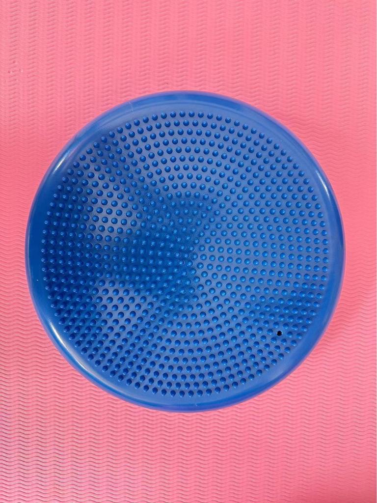 PVC Yoga Balance Pad - Inflatable Massage Cushion, Thickened, Anti-Explosion, for Ankle Rehabilitation and Soft Step Exercise.