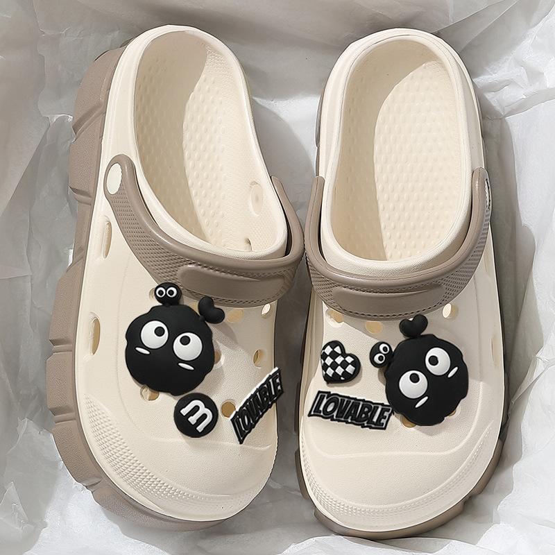 Cute hole shoes women's summer wear cartoon non-slip bag head platform EVA beach going out DIY slippers
