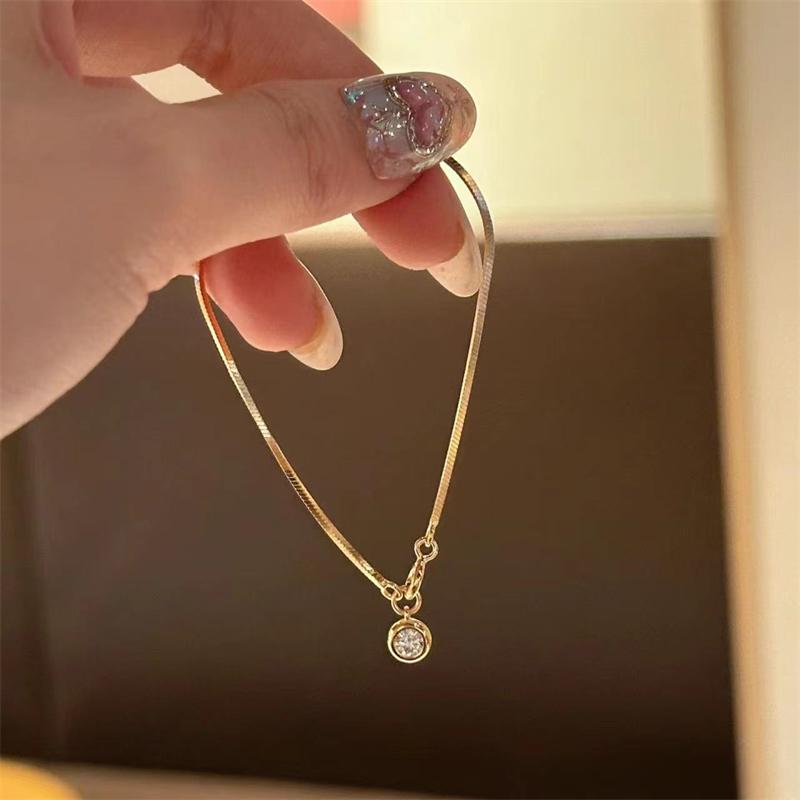 Minimalist Copper Snake Bone Chain Bracelets for Women Girl Exquisite Small Round Zircon Pendant Bracelets Party Jewelry Gift