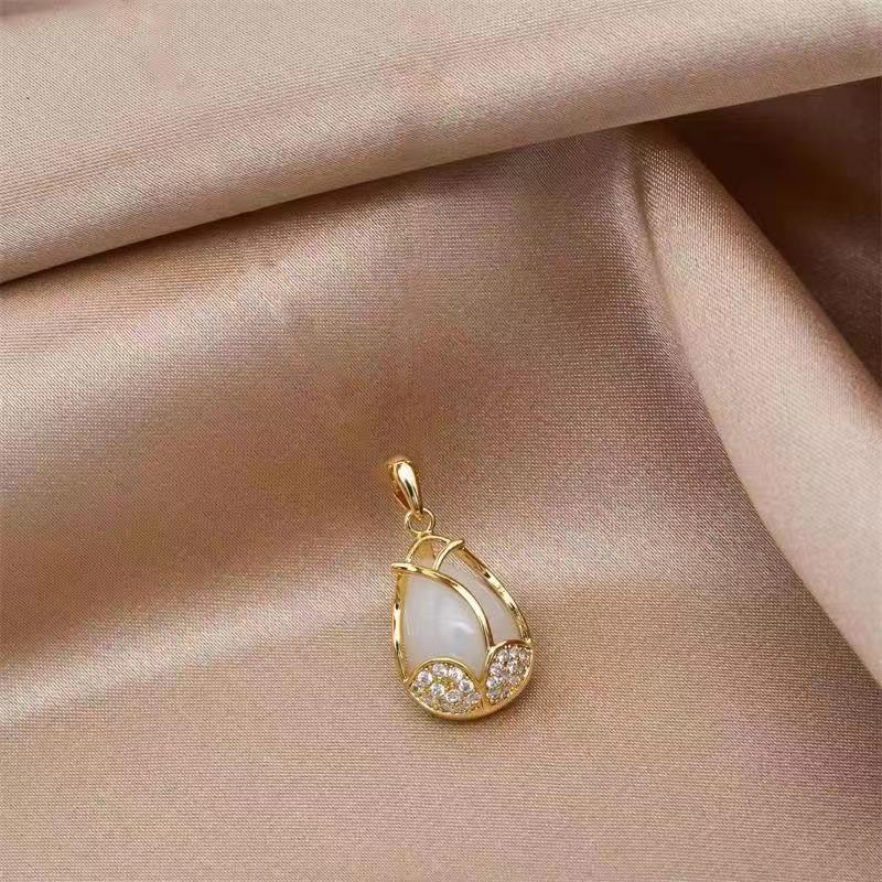 Opal Tulip Necklace Women'S Design Simple Versatile Zircon Pendant Clavicle Chain