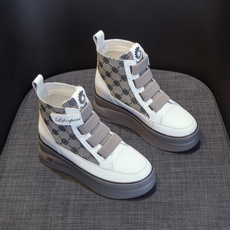 High-top Shoes Women's Autumn 2025 New Leisure Sports Little White Shoes Women's Thick-soled Inner Height Increase Velcro Short Boots Women