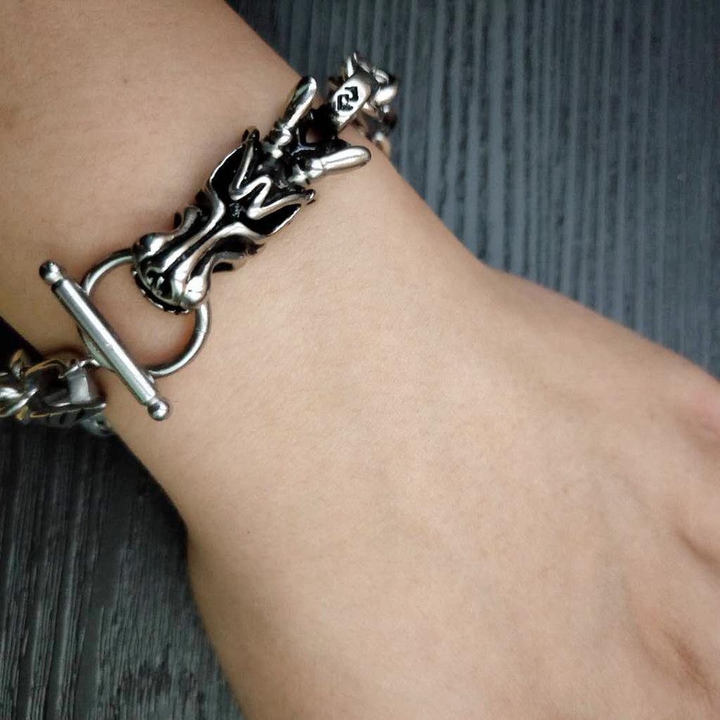 European and American Mens Domineering Faucet Bracelet
