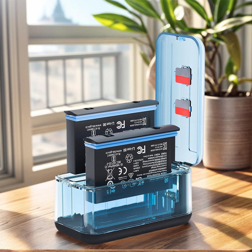 For Insta360X5 Portable Camera Battery Charging Box Dual-Slot Fast Charging Case USB-C Rechargeable Digital Display Battery Part