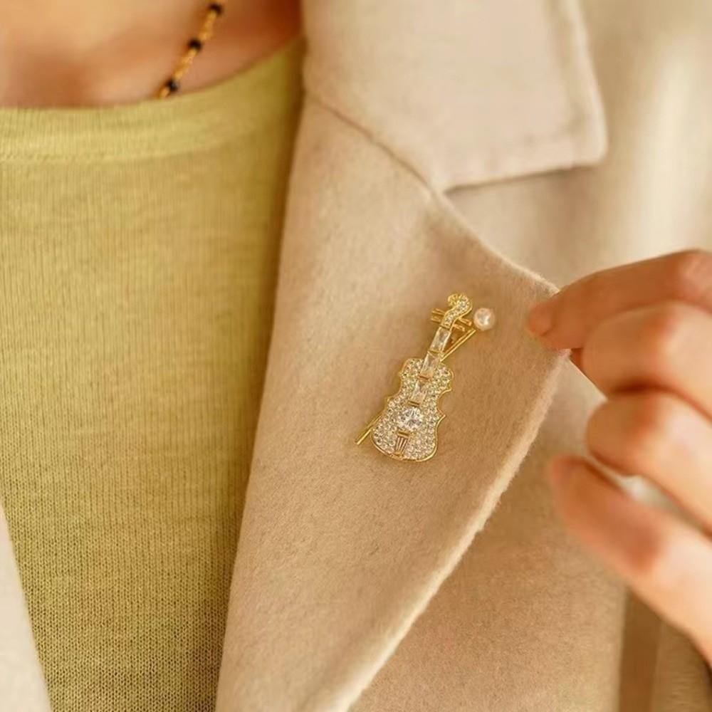 Shinny Crystal Music Accessories Lapel Pin Zinc Zinc Alloy Material Jewelry Decoration For Women