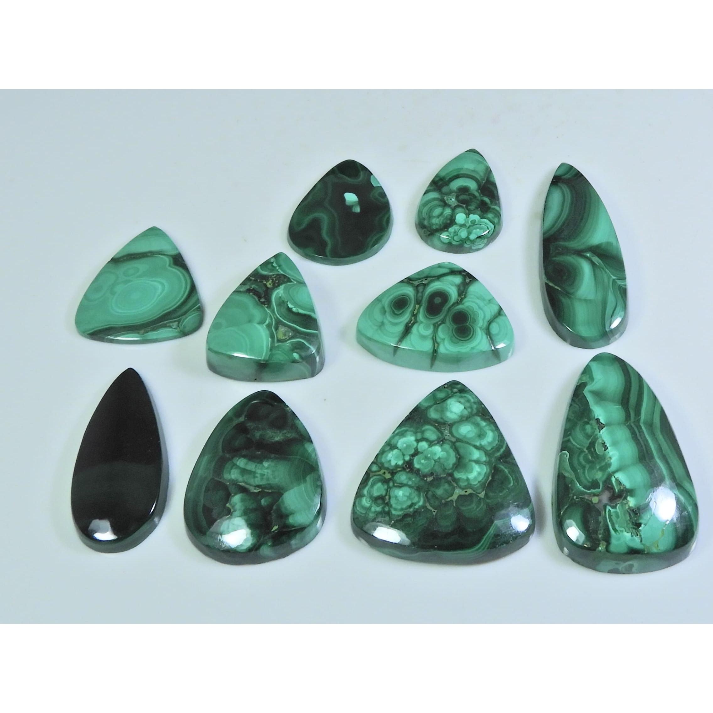 

252Cts. Кольцо из натурального зеленого малахита, размер, причудливый кабошон, драгоценный камень, лот 10 шт. C-256