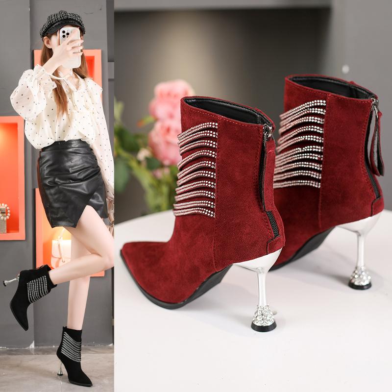 The New Autumn Style of Fashionable and Sexy Pointed-toe Fashion Boots, French High-end Diamond-encrusted Skinny Ankle Boots