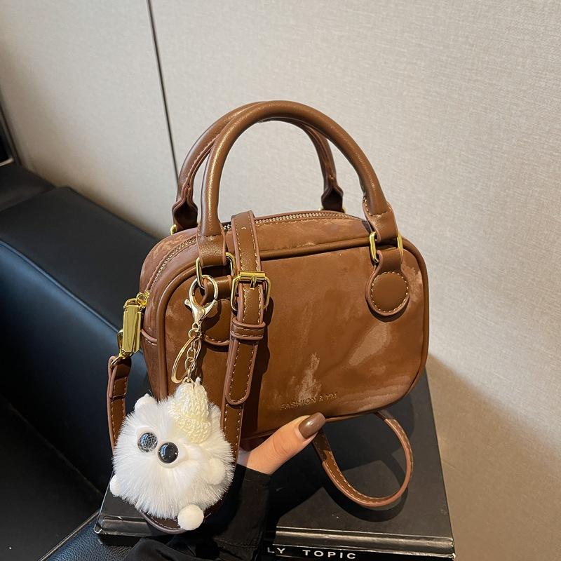 Small Bag Women's New Retro Fashion Shoulder Messenger Bag Women's Portable Small Square Bag