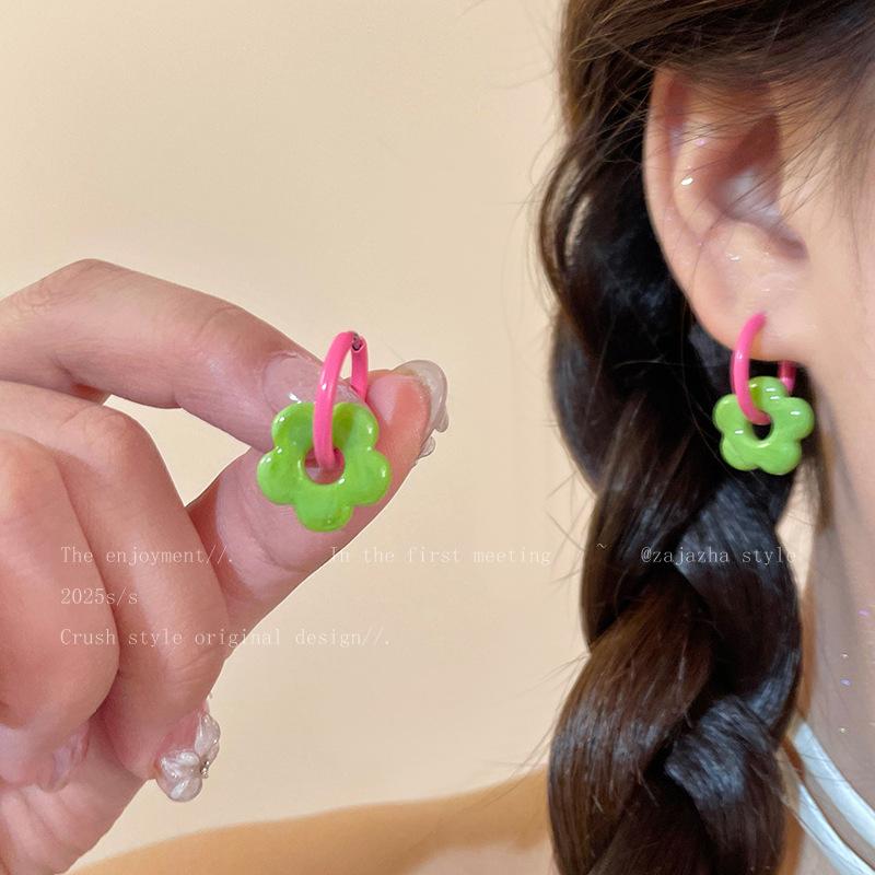 Silver needle dripping oil contrasting color flower stud earrings summer small fresh and sweet earrings dopamine fashion personality versatile earring