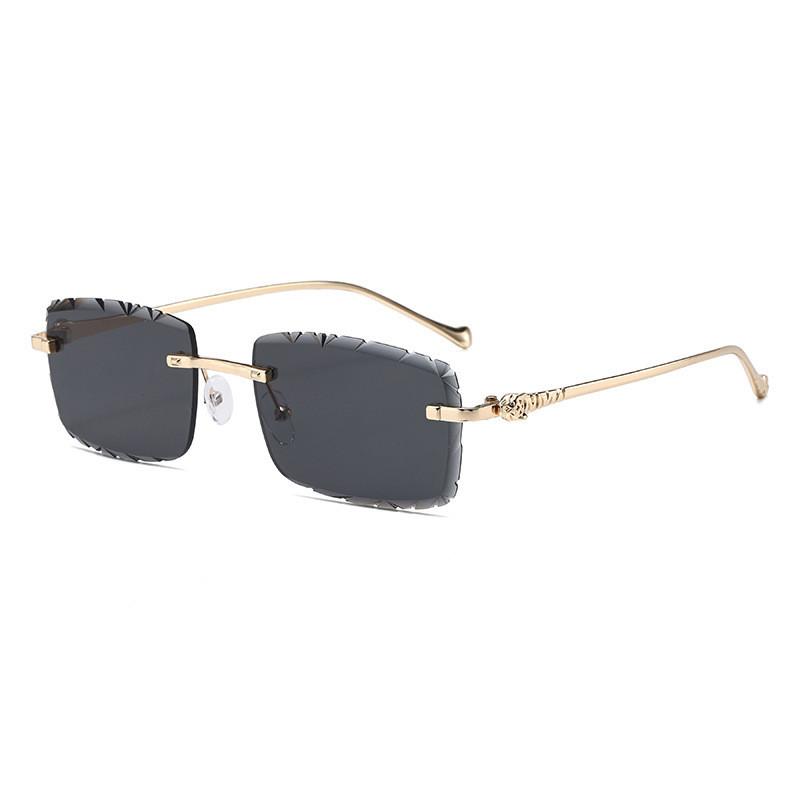 Metal Square Sunglasses With Pc Lenses For Outdoor And Party Looks