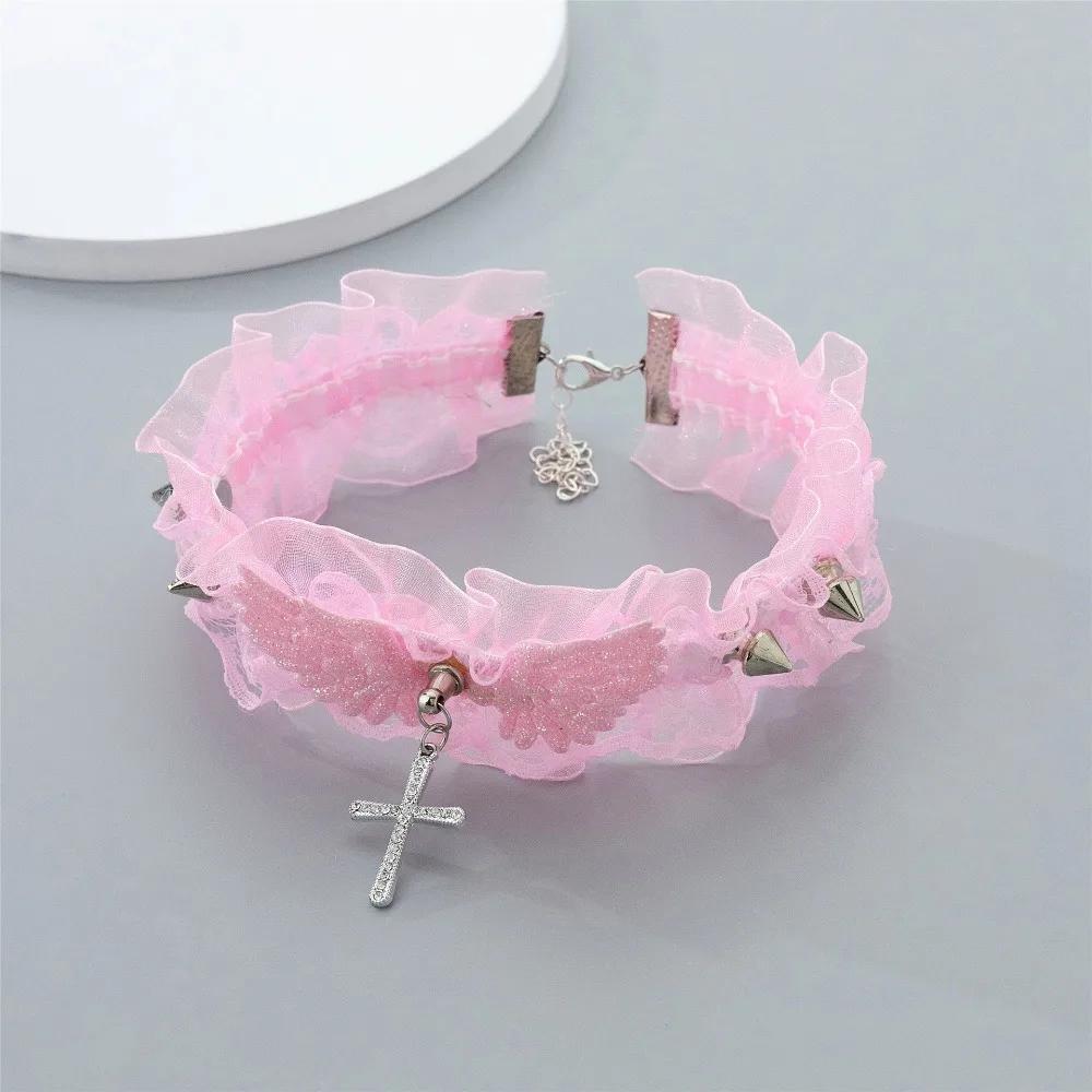 Angel Wings Gothic Lace Rivet Choker Necklace, Lolita Cyberpunk Retro Clavicle Jewelry Accessories for Women