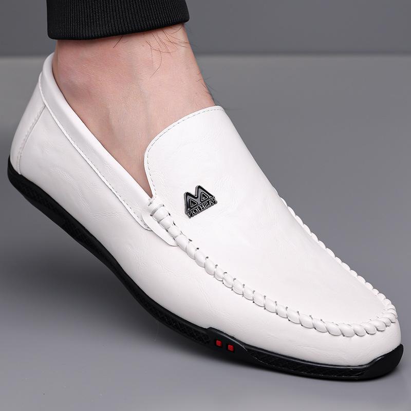 

Fashion 2025 Spring Autumn New Soft Leather Shoes for Men Fashion Casual Business Loafers Male Solid Color Light Designer Shoes Man 38 белый