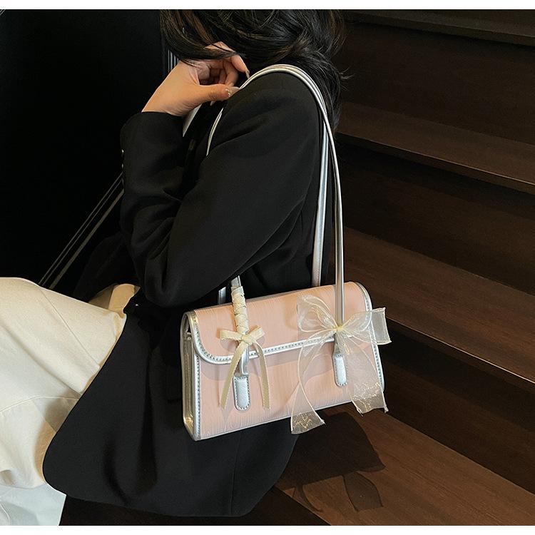 Fashion temperament underarm bag women's spring popular bow small square bag commuter shoulder handbag