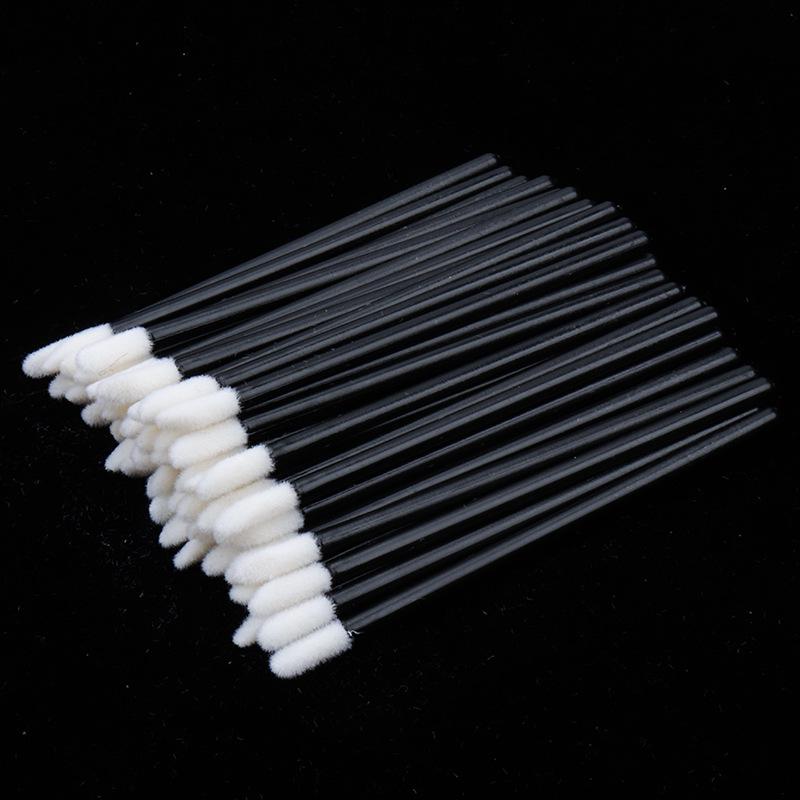 50er-Pack Einweg-Lippenpinsel mit tragbarem Nylonborstenkopf für Make-up