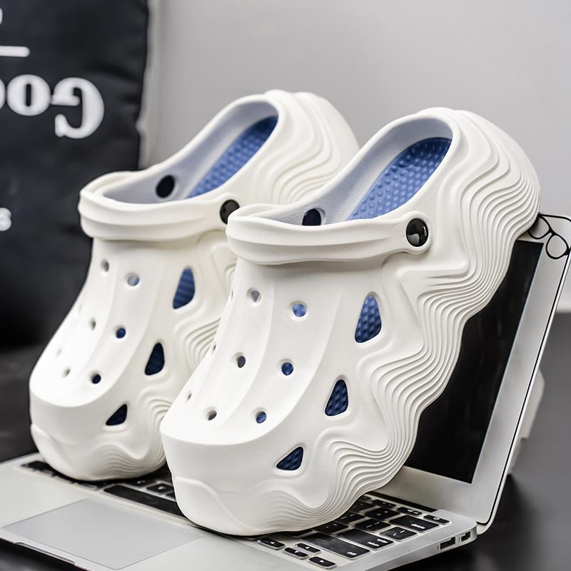 Fashion Thick Bottom Sandals Men Women Black White Slippers Outdoor Fashion Pearl Luxurious Diamond DIY Garden Sandals Clogs Water Shoes