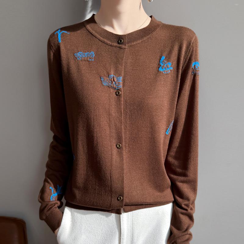 

Новый весенний кардиган крупной вязки с круглым вырезом и вышивкой, свободного и универсального дизайна XXL кофейный