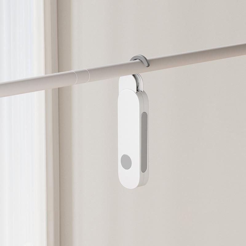 Portable Foldable Clothes Hanger with 7 Holes Multi-functional Drying Rack for Travel Hotel Business Trip Lightweight Space Saving Organizer