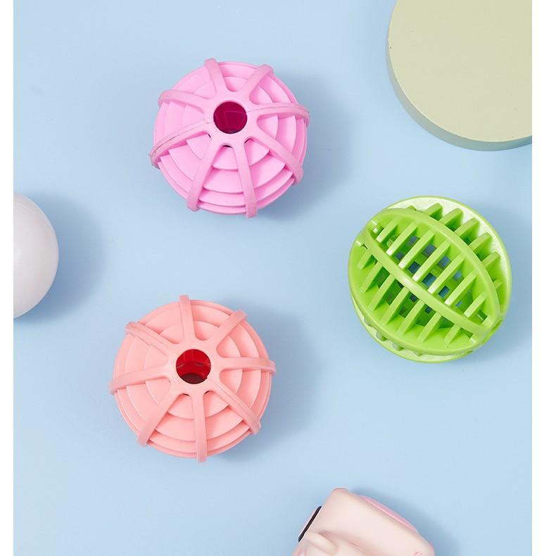 For Dog Toy TPR Rubber Elastic Ball Chew Toy for Tooth Cleaning and Food Leaking