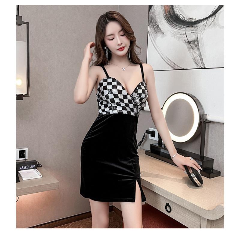 Spice girl style sexy plaid splicing gold velvet bag hip skirt night show royal sister collar low chest base suspender dress S чёрный