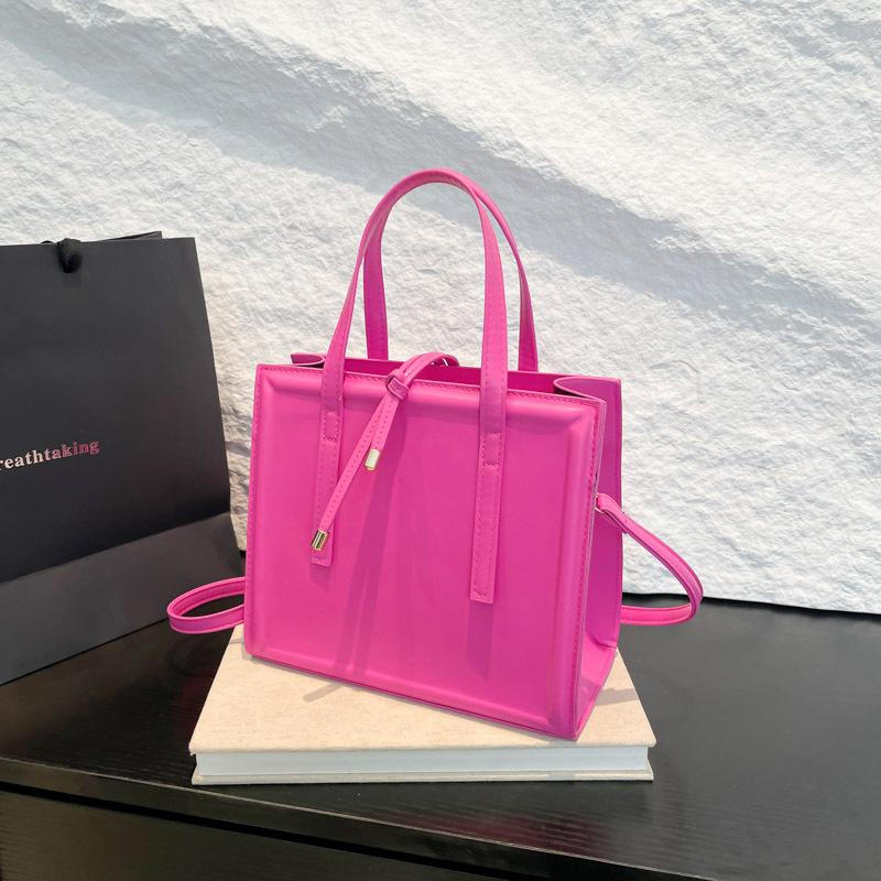 Summer Trend Fashion Simple Versatile Shoulder Bag Casual Commuter Messenger Bag Women's Small Square Bag