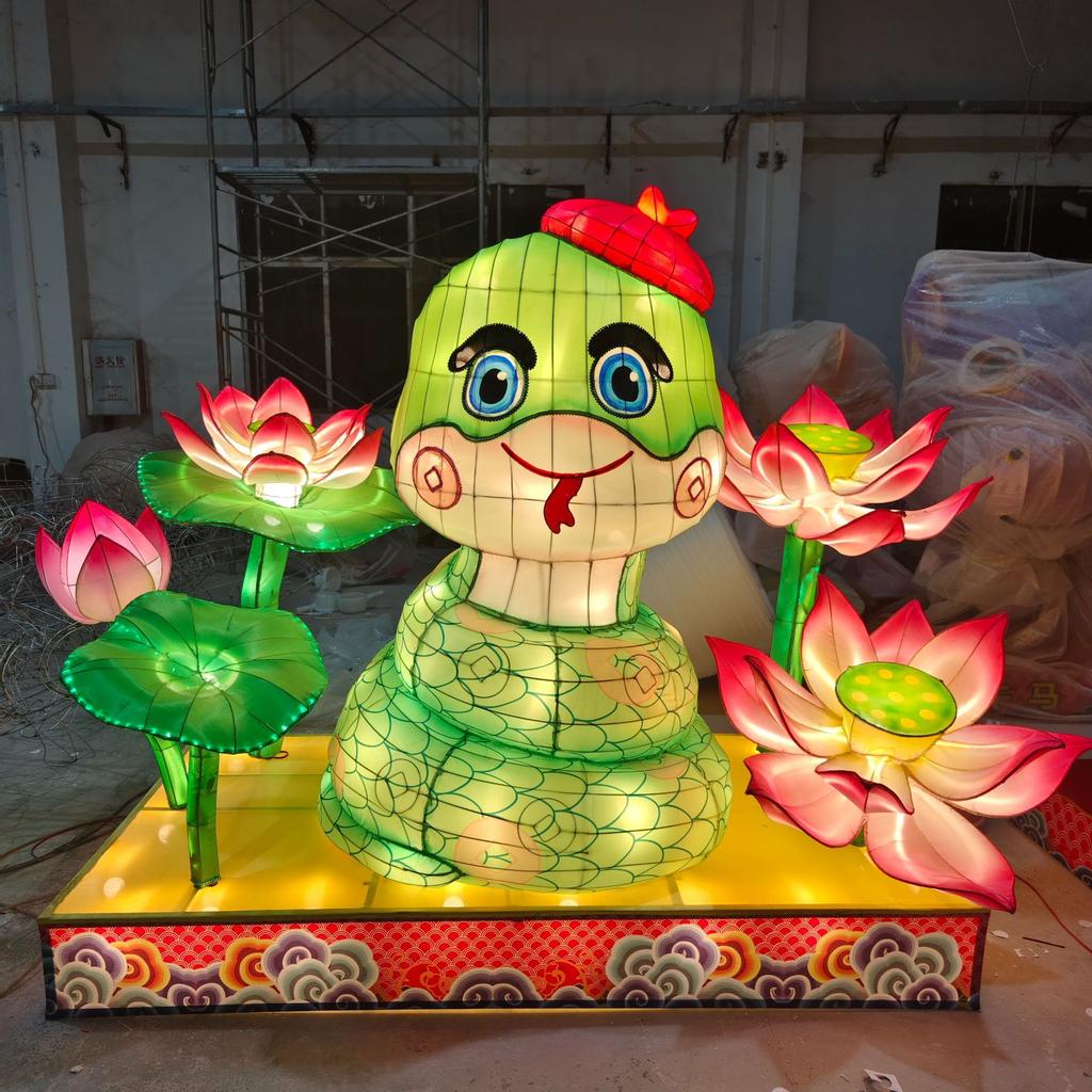 Large-Scale Light-Up Snake Lanterns - Cartoon Snake Festive Decorations for Cultural Tourism Scenic Spots & Festive Gatherings