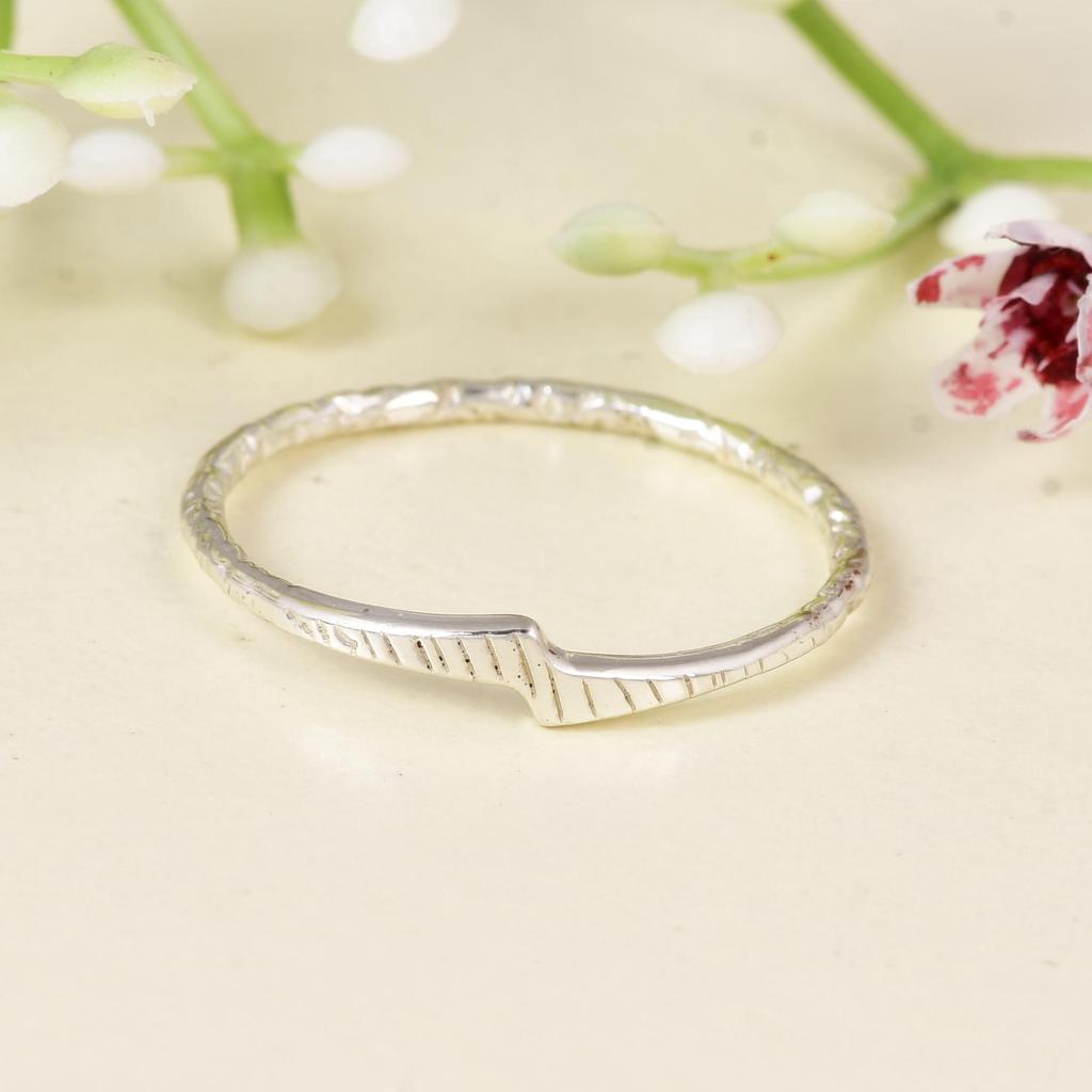 925 Sterling Silver Texture Band Ring, Handmade Minimal Jewelry Gift for Her, Gift for Love, Anniversary, House Wife.