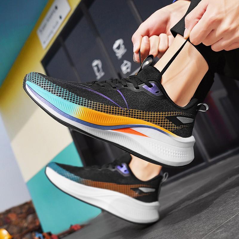 Lightweight Running Shoes Men Women Breathable Mesh Upper Carbon Plate Anti-Slip Sole Flexible Durable Road Track