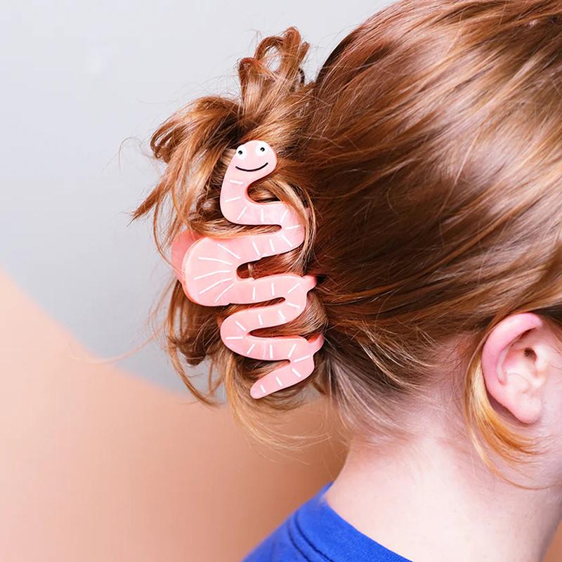 Fashionable Cute Insect Hair Claw Clip Women'S Shark Clip Personalised Plastic Pink Worm Hair Claw Clip For Women Girls Gift