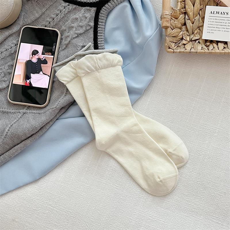 Korean Style Striped Mid-Calf Breathable Cotton Socks for Women - Ballet Academy Design