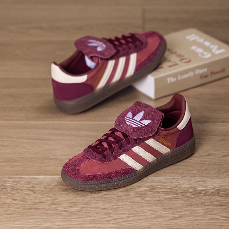 adidas Women's Spezial Low-Top Sneakers KJ6216