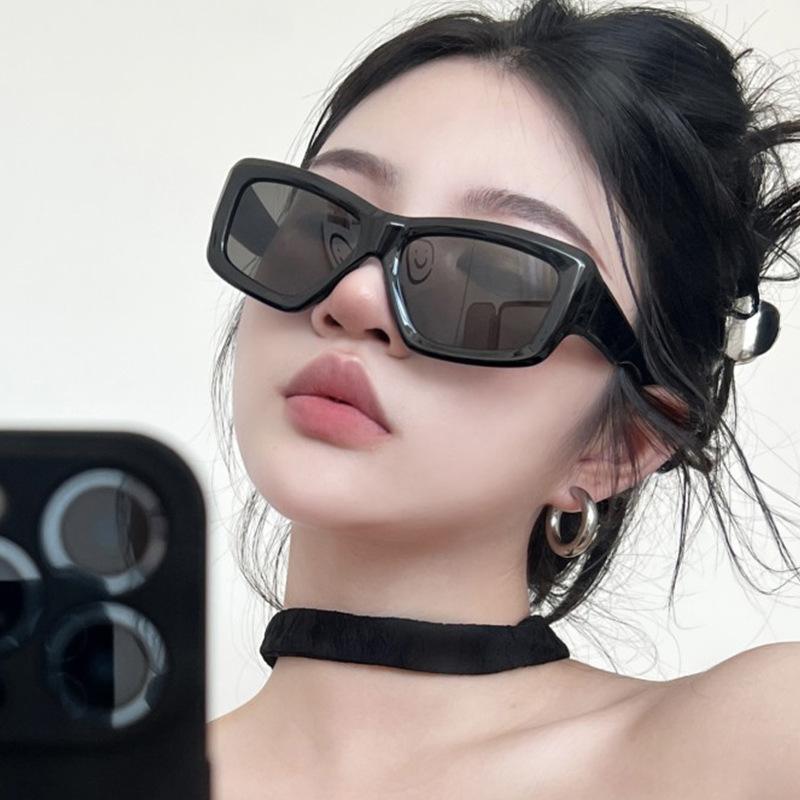 Fashion Y2K Sun Glasses for Women Trendy UV400 Protection Women's Sunglasses Outdoor Activity Sunglass Women