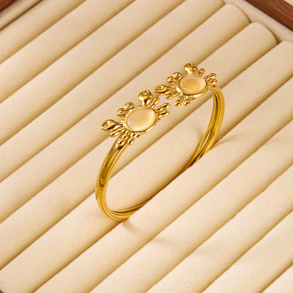 Women's Dainty Spiral Stainless Steel Cuff Bracelets Multilayer Shell Starfish Open Bangle Summer Beach Jewelry Gift