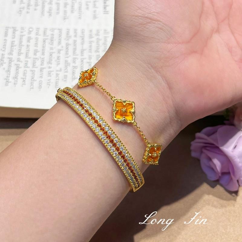 Golden Floral Jewelry Set Women Necklace Bracelet Earrings With Clover Flower Motifs Electroplated Eco Copper Vintage Chic