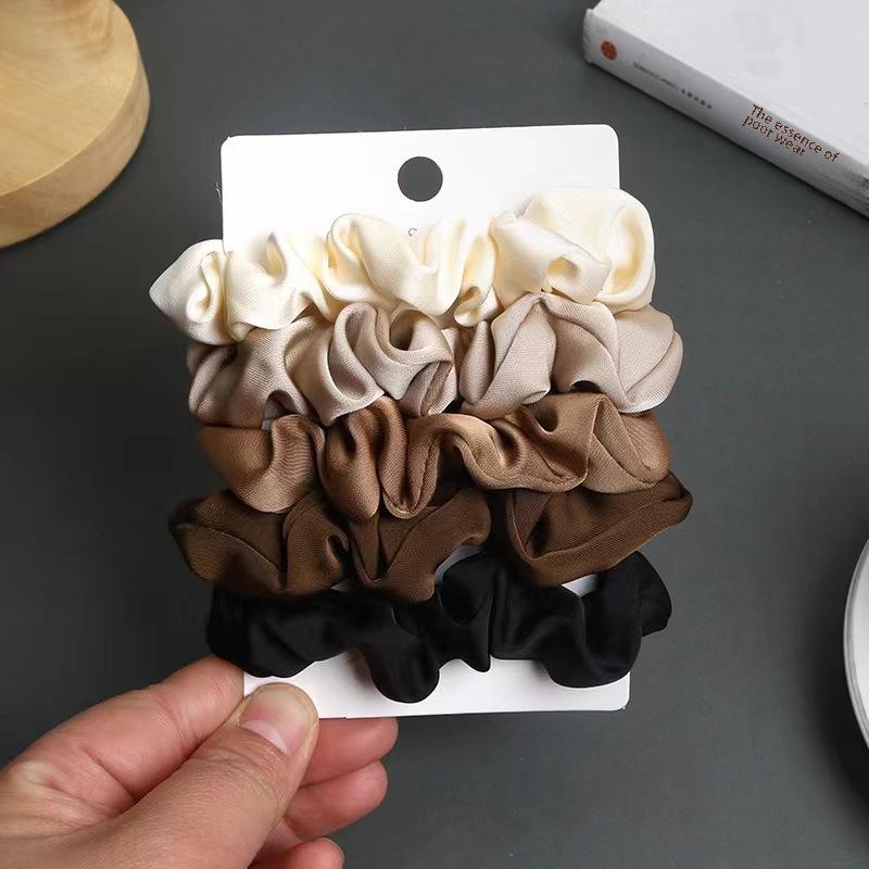 

Корейская элегантная ретро-повязка для волос в виде толстой кишки — высококачественный женский аксессуар для создания конского хвоста и пучка.