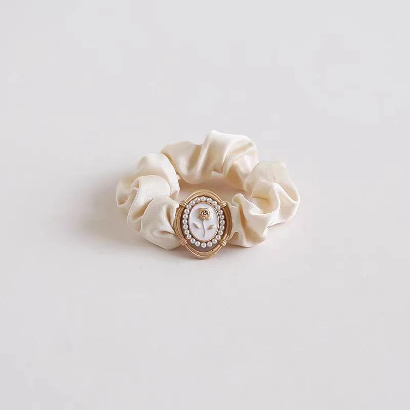 

1/2pcs Ins Simple Satin Bow Hair Ring Rose Hairband Temperament Versatile Bun Head Accessory Black White